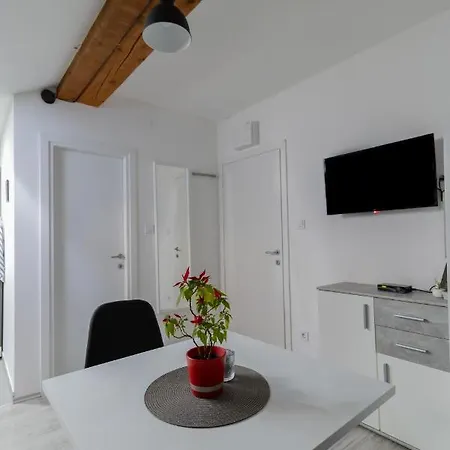 Hill Apartman - Maksimir Rebro Zagreb Exterior photo