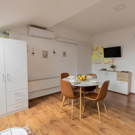Hill Apartman - Maksimir Rebro Zagreb Exterior photo