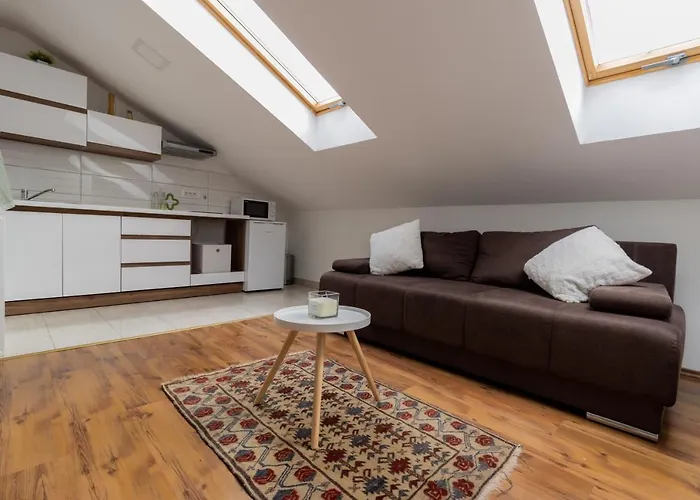 Hill Apartman - Maksimir Rebro