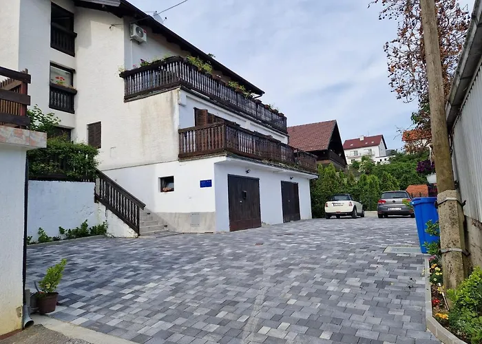 Hill Apartman - Maksimir Rebro