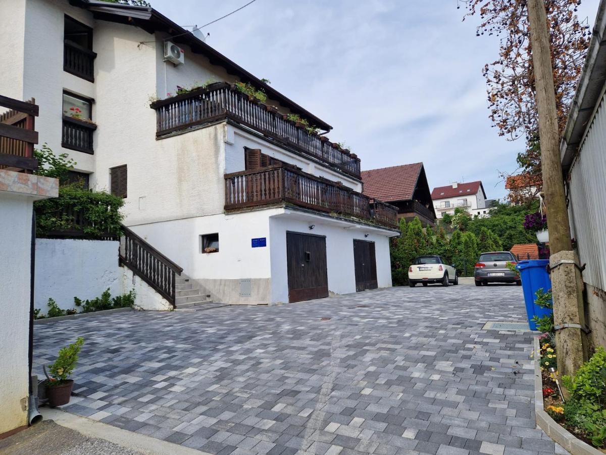 Hill - Maksimir Rebro Apartment *
